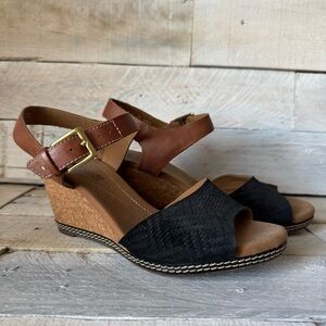 Clarks Ankle Strap Wedge - Women’s 7.5